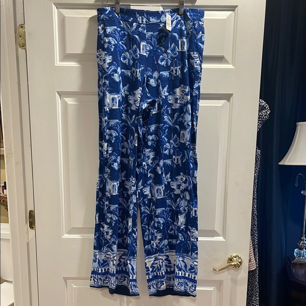 LOFT Blue and White Linen Blend Pants- New with tags! Medium Tall